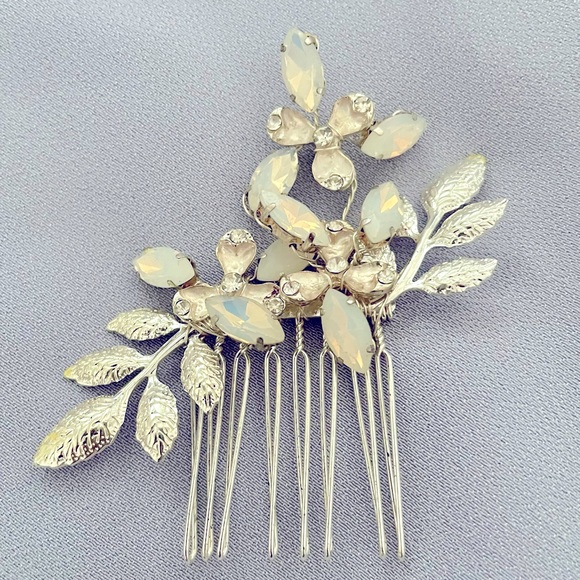 Bridal hair accessories (3) - Picture 3 of 7